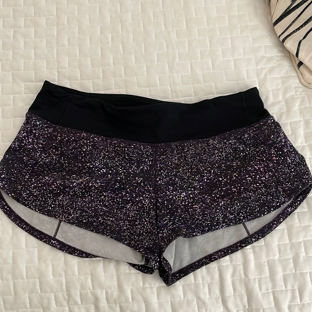 Lululemon size 6 shorts